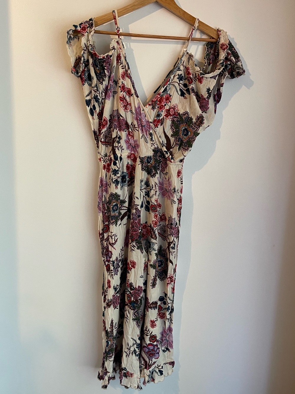 Patrons of Peace Cream Floral Cold Shoulder Jumpsuit Medium Tassel Boho Culotte
